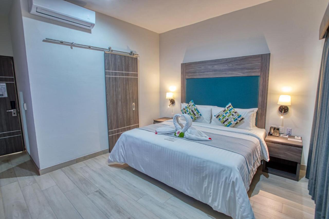 Casa Nicole Hotel Boutique Пуэрто-Вальярта Экстерьер фото